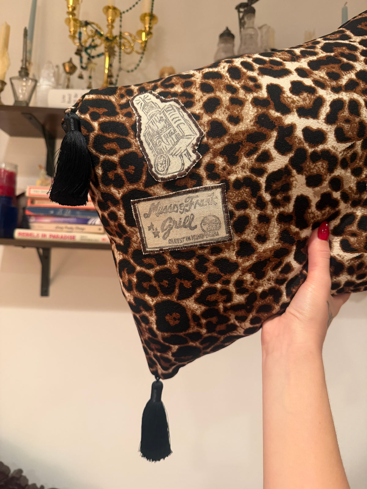 Light up LA Pillow